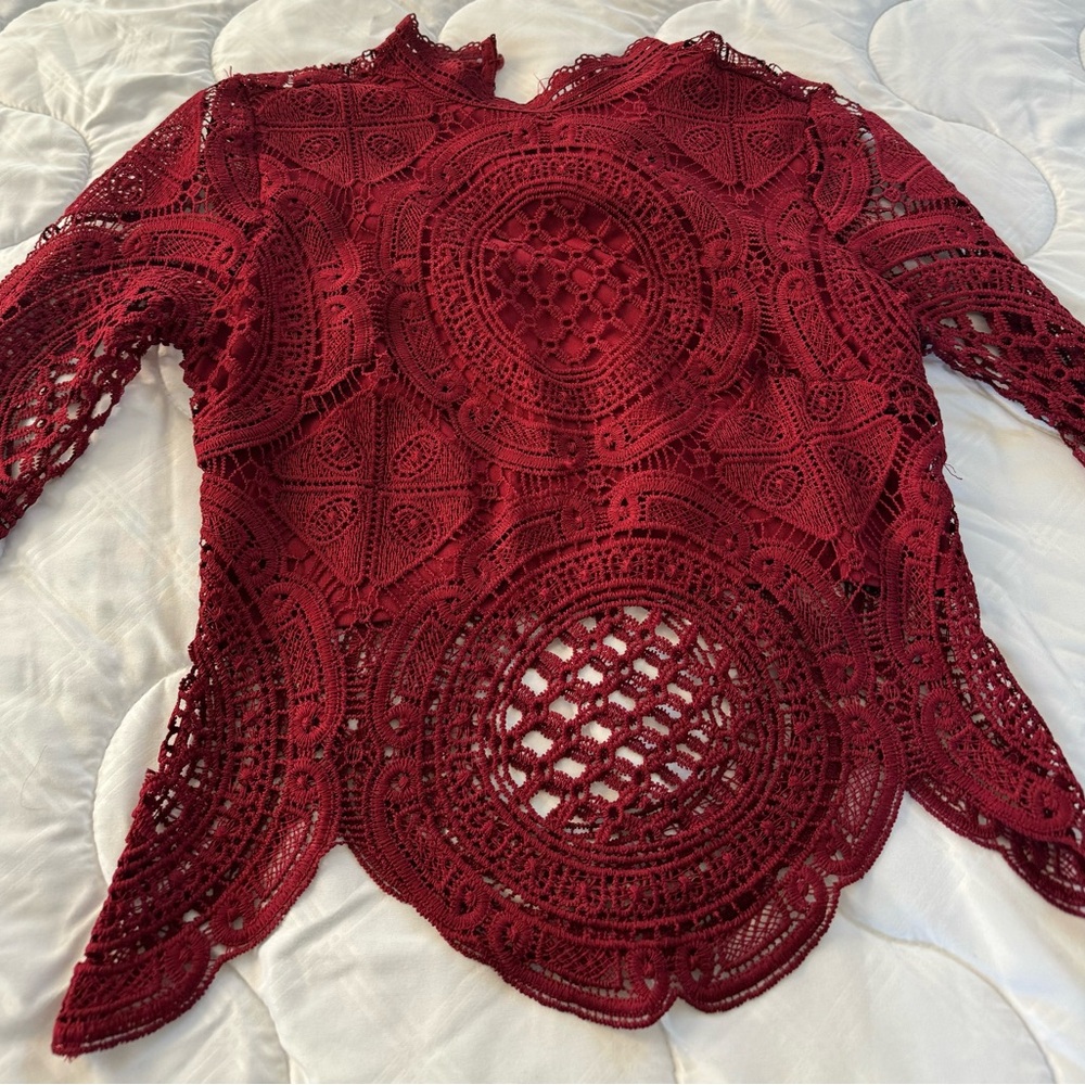 Elegant Lace Bralette in Rich Burgundy